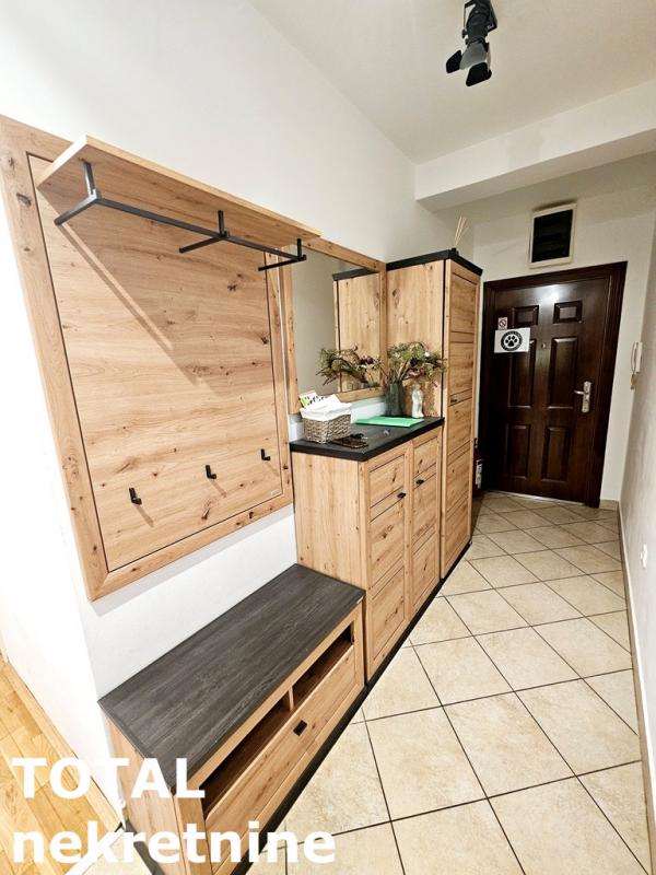 Slika 1 - Stan,NOVI SAD,PODBARA,kv: 63.00, € 190000, ID: 1101183