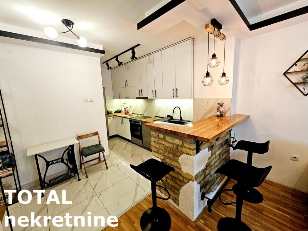 Slika 10 - Stan,NOVI SAD,PODBARA,kv: 63.00, € 190000, ID: 1101183