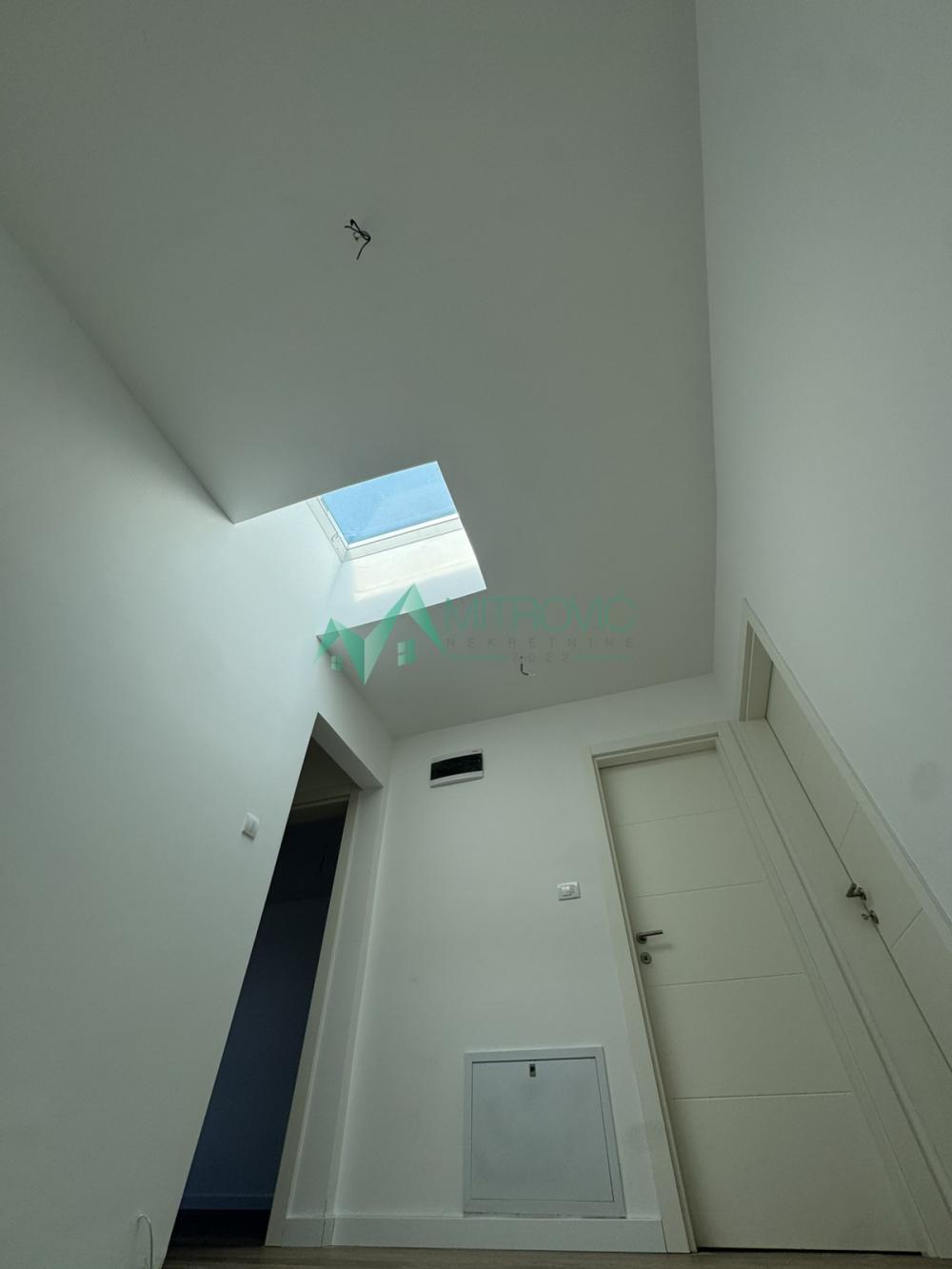 Slika 7 - Luksuzan penthaus sa ogromnom terasom!