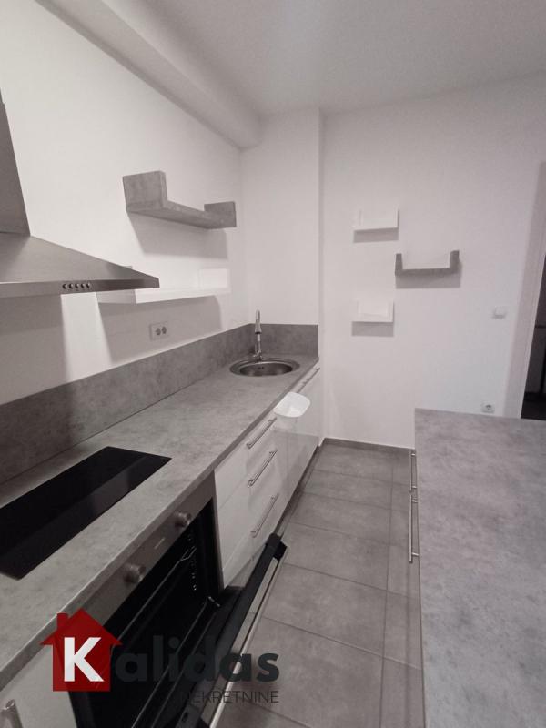 Slika 4 - Stan,NOVI SAD,SALAJKA,kv: 43, € 140000, ID: 1008007