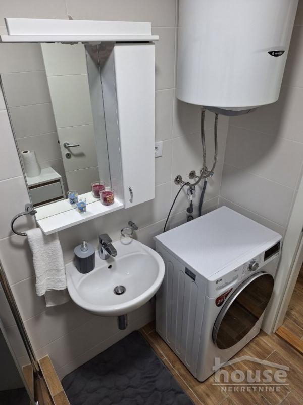 Slika 8 - Stan,PETROVARADIN,PETROVARADIN,kv: 29.00, € 61800, ID: 1064352