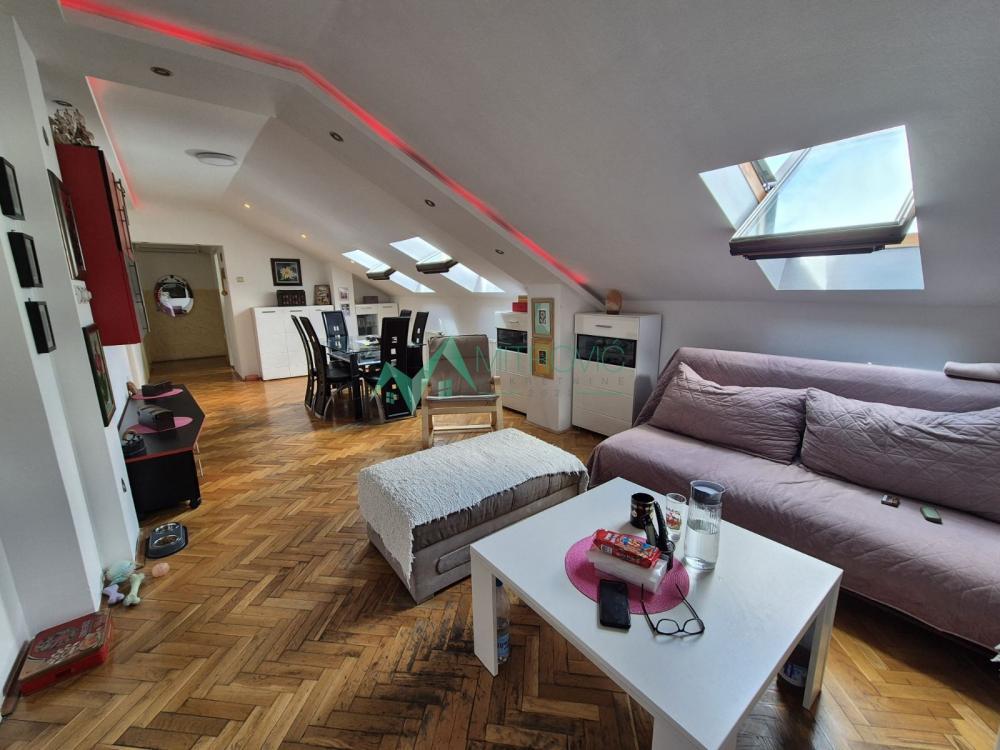 Glavna slika -Detelinara stara, Kornelija Stankovića - Četvorosoban stan na dva nivoa 85m2  