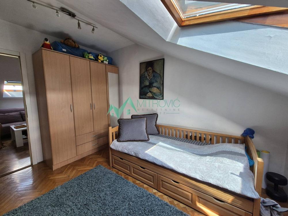 Slika 9 - Detelinara stara, Kornelija Stankovića - Četvorosoban stan na dva nivoa 85m2  