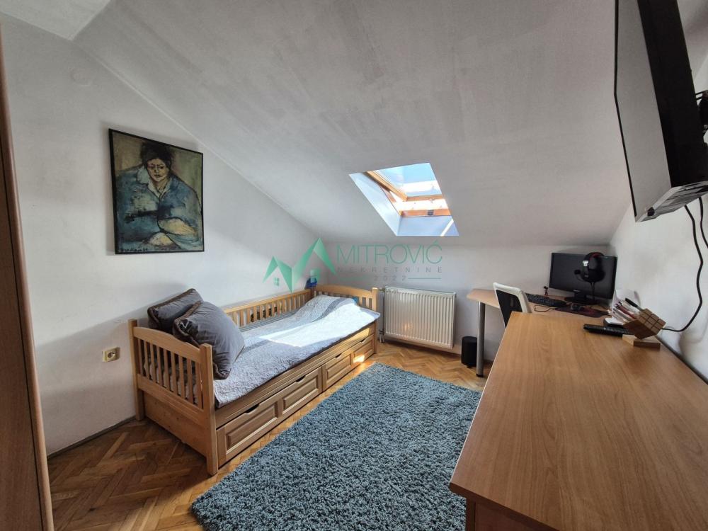 Slika 8 - Detelinara stara, Kornelija Stankovića - Četvorosoban stan na dva nivoa 85m2  