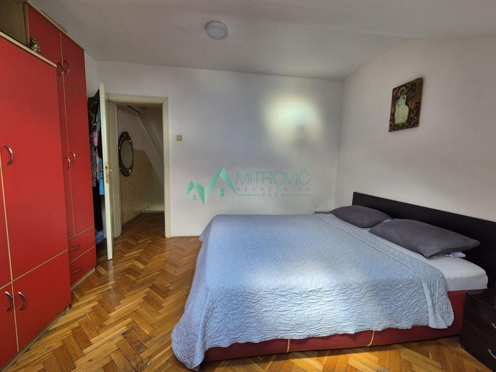 Slika 5 - Detelinara stara, Kornelija Stankovića - Četvorosoban stan na dva nivoa 85m2  