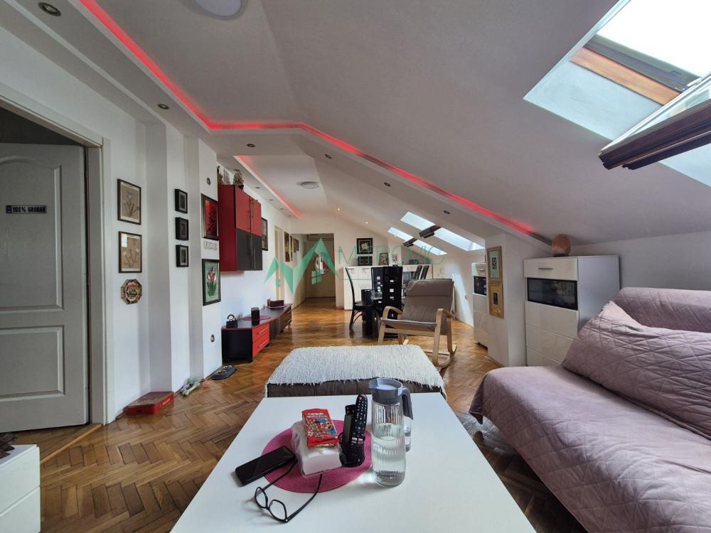 Slika 1 - Detelinara stara, Kornelija Stankovića - Četvorosoban stan na dva nivoa 85m2  