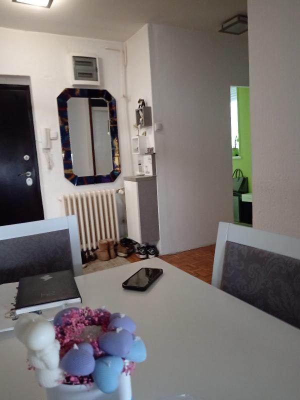 Slika 6 - Stan,NOVI SAD,BLOK 8,kv: 64.00, € 131840, ID: 1058742