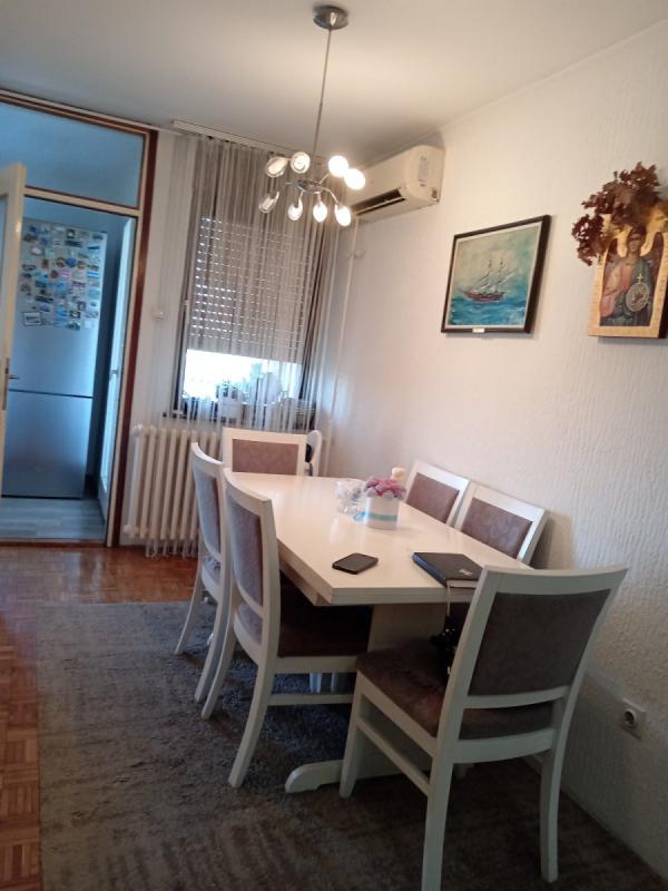 Slika 5 - Stan,NOVI SAD,BLOK 8,kv: 64.00, € 131840, ID: 1058742