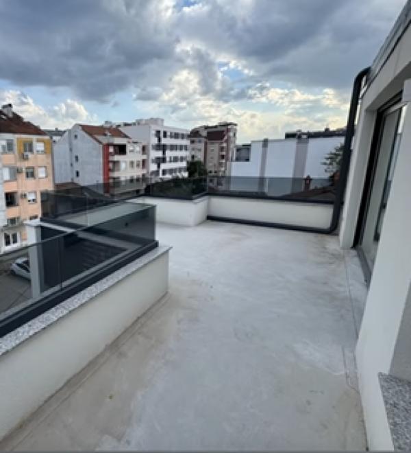 Slika 11 - Šestosoban stan novogradnja