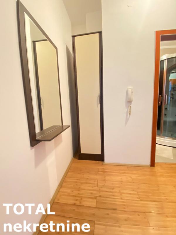 Slika 7 - Stan,NOVI SAD,CENTAR,kv: 40.00, € 123600, ID: 1097669