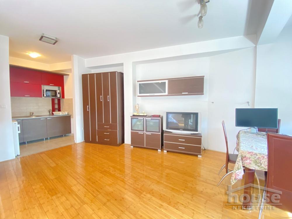 Slika 10 - Stan,NOVI SAD,CENTAR,kv: 40.00, € 123600, ID: 1060825