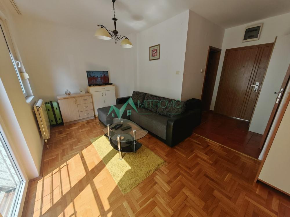 Glavna slika -Bulevar Evrope, 26m2. Namešten stan! 