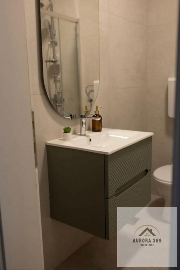 Slika 7 - PRODAJE SE TOP GARSONJERA KOMLET OPREMLJENA U NOVOM SADU- NOVA DETELINARA