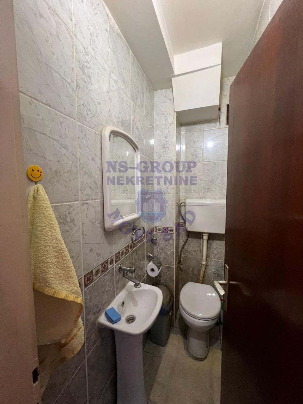 Slika 6 - Prodaja stana, 98m2, Spens Novi Sad Novi Sad, sa terasom, ima lift