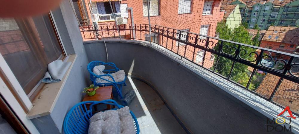 Slika 5 - Stan,NOVI SAD,CARA DUŠANA,kv: 45, € 100000, ID: 1030994