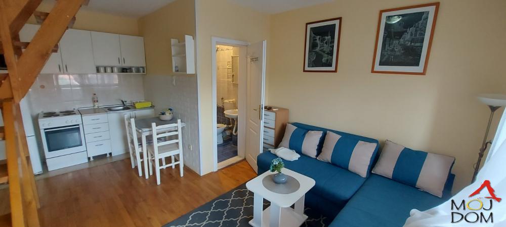 Slika 2 - Stan,NOVI SAD,CARA DUŠANA,kv: 45, € 100000, ID: 1030994