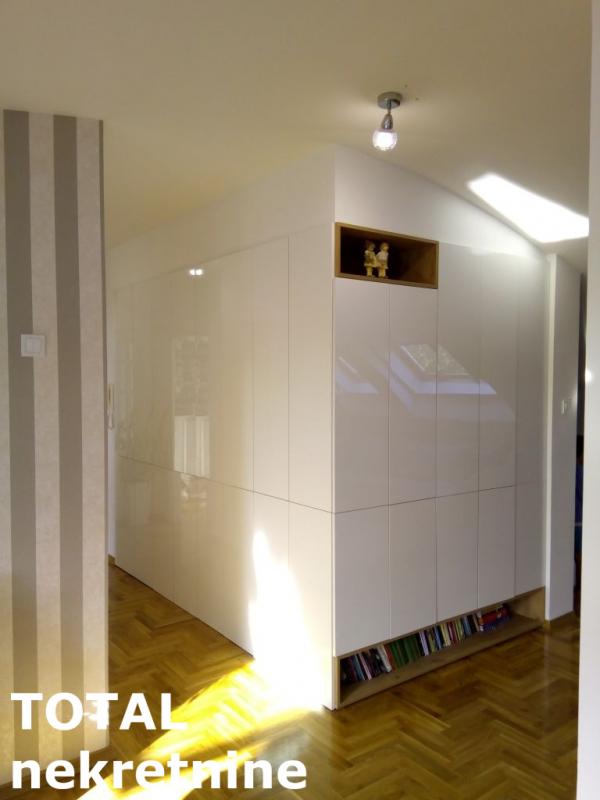 Slika 10 - Stan,NOVI SAD,BULEVAR,kv: 89.00, € 205000, ID: 1101222