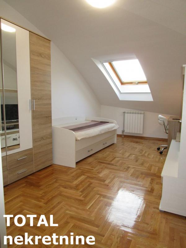 Slika 7 - Stan,NOVI SAD,BULEVAR,kv: 89.00, € 205000, ID: 1101222