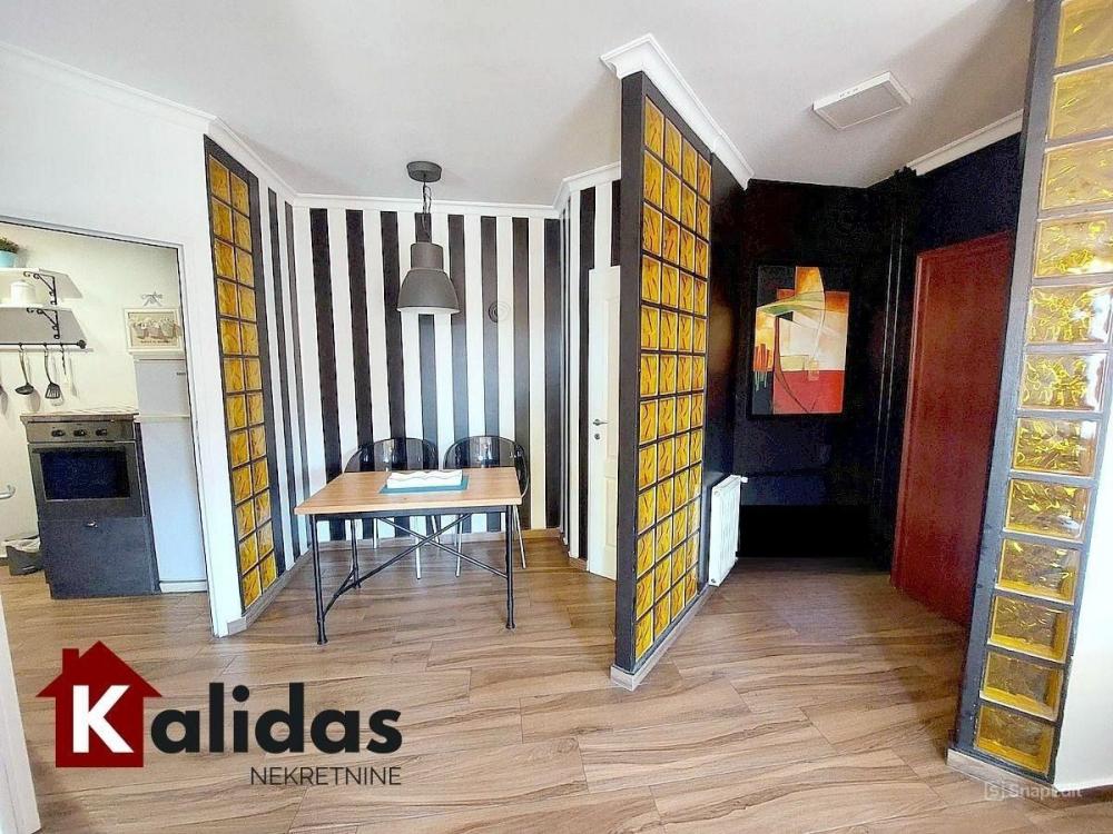 Slika 4 - Stan,NOVI SAD,CENTAR,kv: 50, € 154500, ID: 1008025