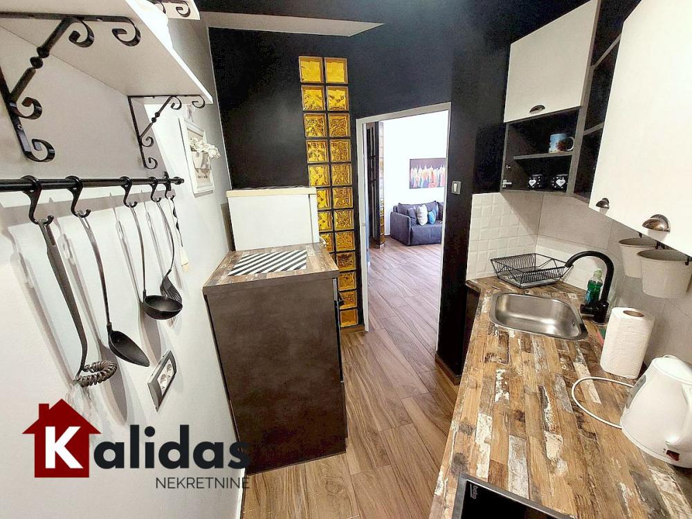 Slika 6 - Stan,NOVI SAD,CENTAR,kv: 50, € 154500, ID: 1008025