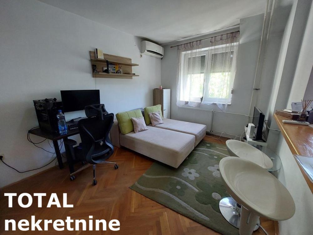 Glavna slika -Stan,NOVI SAD,PODBARA,kv: 24.00, € 71000, ID: 1100925