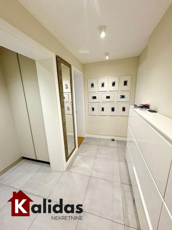 Slika 6 - Stan,NOVI SAD,CENTAR,kv: 108, € 406000, ID: 1008020