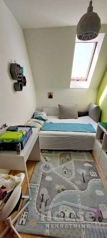 Slika 8 - Stan,NOVI SAD,CENTAR,kv: 51.00, € 130000, ID: 1059790