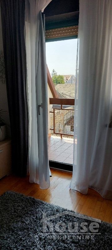 Slika 5 - Stan,NOVI SAD,CENTAR,kv: 51.00, € 130000, ID: 1059790