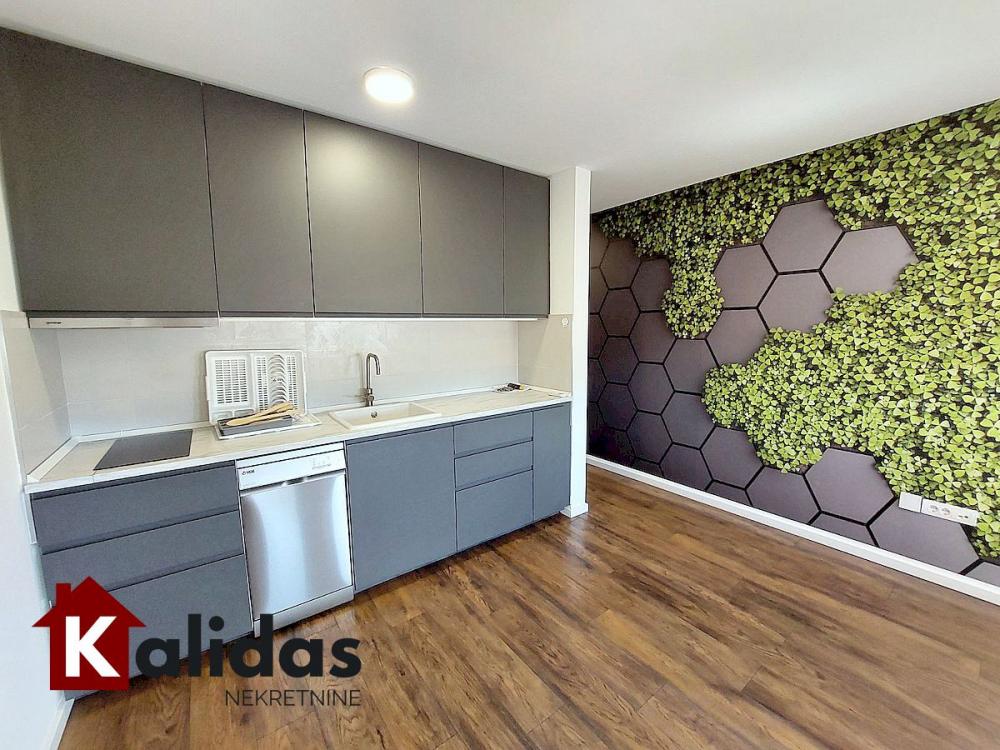 Slika 3 - Stan,NOVI SAD,TELEP,kv: 39, € 110470, ID: 1008032