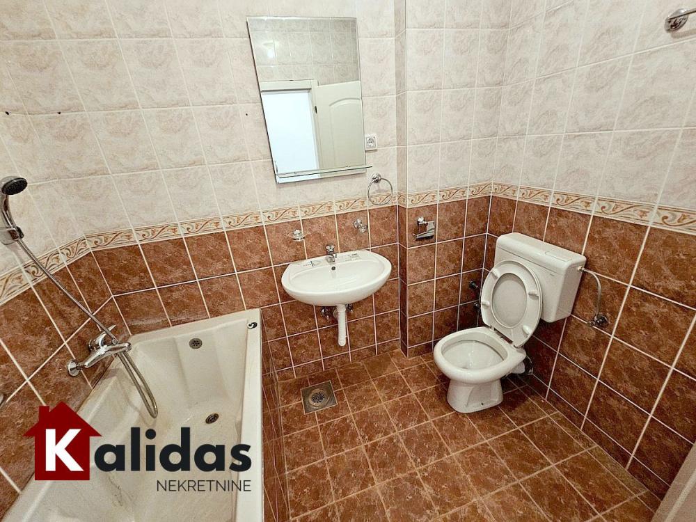 Slika 7 - Stan,NOVI SAD,NOVA DETELINARA,kv: 32, € 85000, ID: 1008037