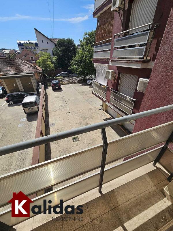 Slika 8 - Stan,NOVI SAD,NOVA DETELINARA,kv: 32, € 85000, ID: 1008037