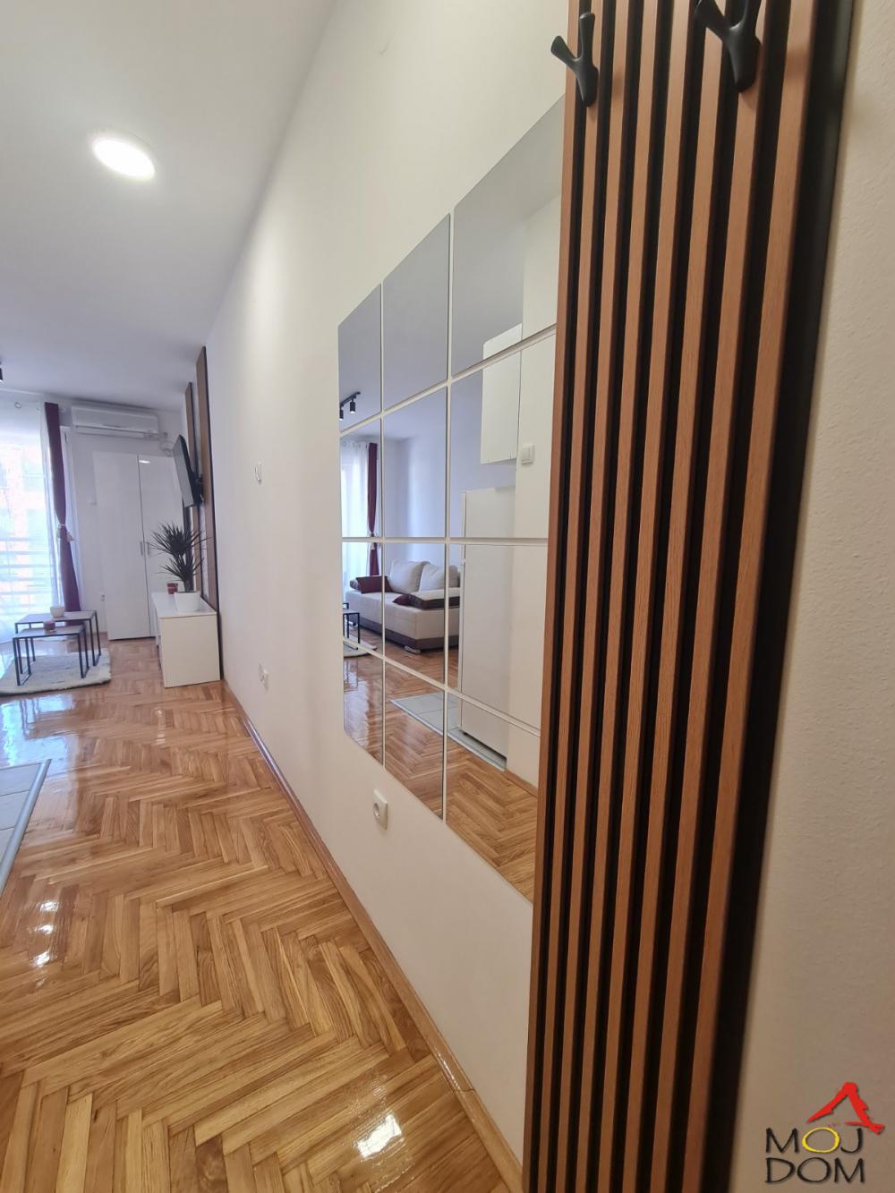Slika 8 - Stan,NOVI SAD,NOVA DETELINARA,kv: 25, € 86000, ID: 1031029