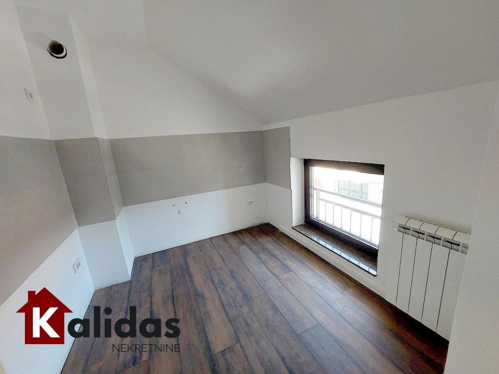 Slika 1 - Stan,NOVI SAD,TELEP,kv: 54, € 146840, ID: 1008035