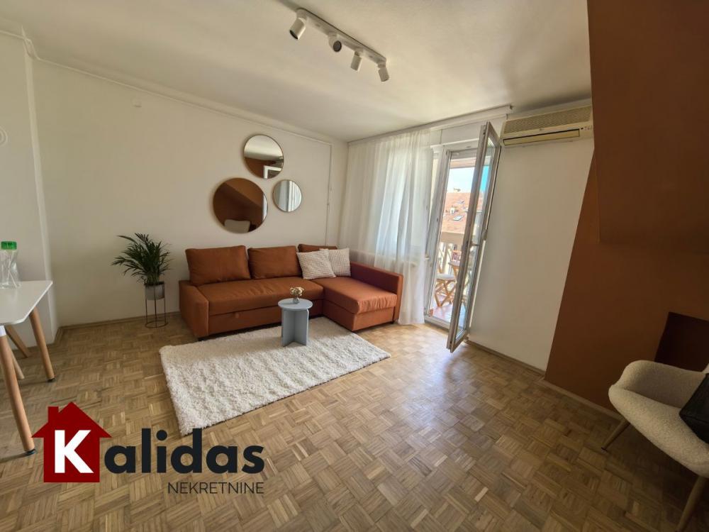 Slika 2 - Stan,NOVI SAD,NOVO NASELJE,kv: 32, € 87000, ID: 1008038
