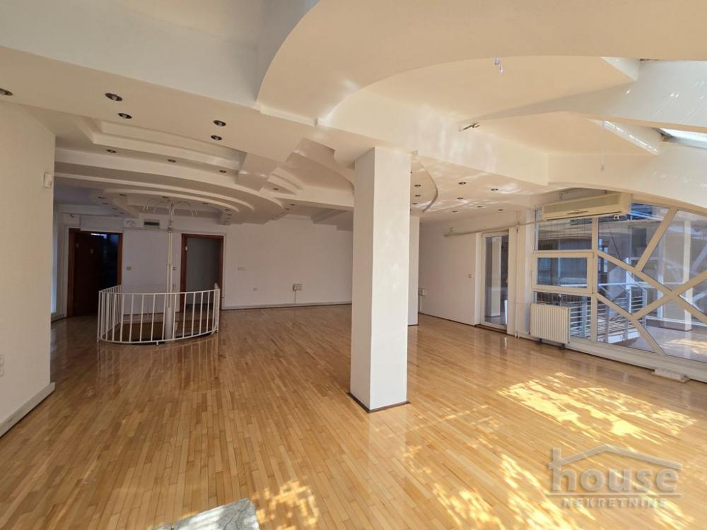 Slika 4 - Stan,NOVI SAD,CENTAR,kv: 216.00, € 484100, ID: 1064376