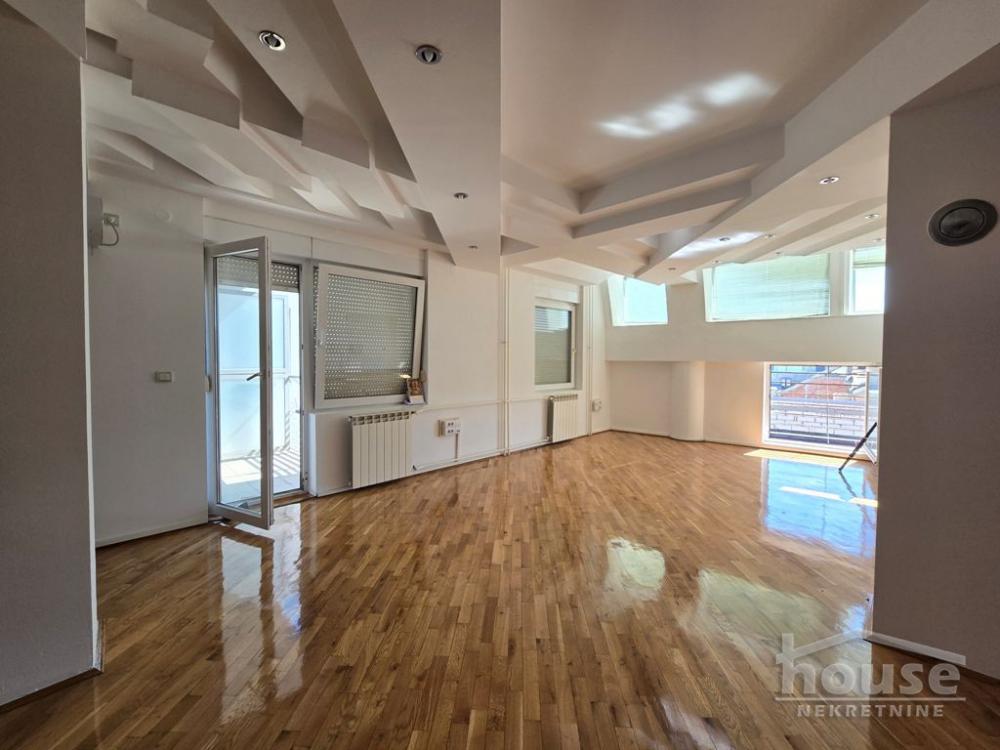 Slika 1 - Stan,NOVI SAD,CENTAR,kv: 216.00, € 484100, ID: 1064376