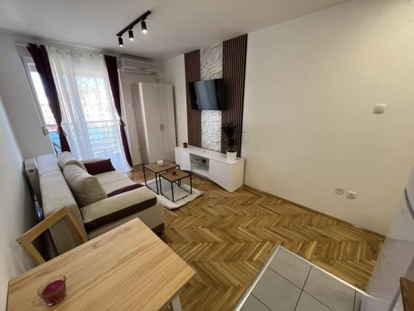 Slika 2 - Stan,NOVI SAD,NOVA DETELINARA,kv: 25, € 86000, ID: 1019224