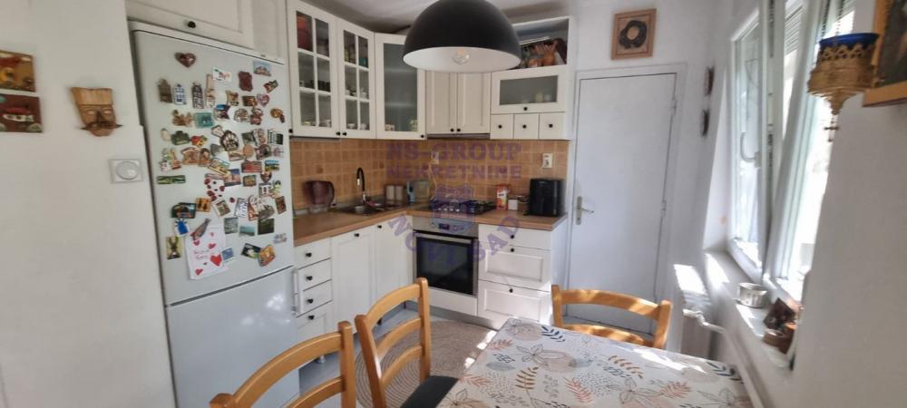 Slika 3 - Odlican trosoban stan na Limanu 1!