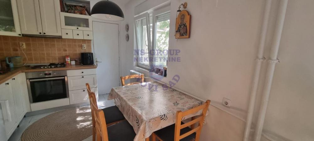 Slika 4 - Odlican trosoban stan na Limanu 1!