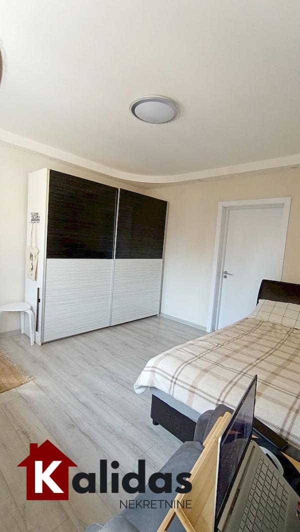 Slika 9 - Stan,NOVI SAD,TELEP,kv: 43, € 100300, ID: 1008039