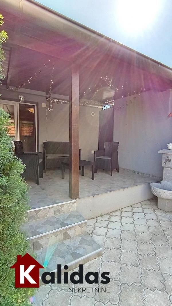 Slika 11 - Stan,NOVI SAD,TELEP,kv: 43, € 100300, ID: 1008039