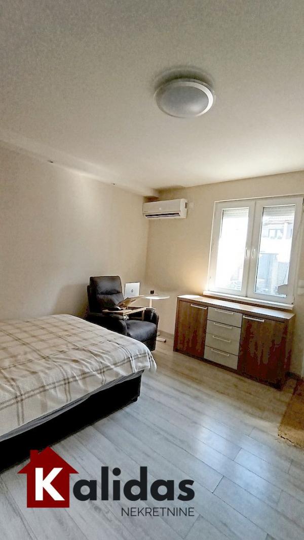 Slika 8 - Stan,NOVI SAD,TELEP,kv: 43, € 100300, ID: 1008039