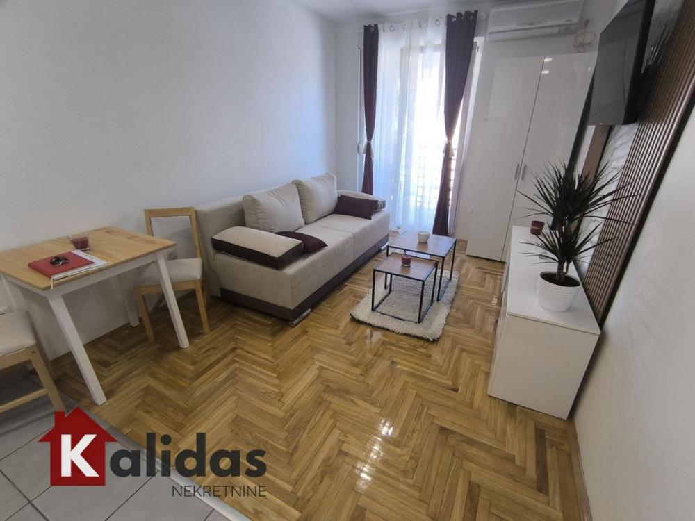 Slika 5 - Stan,NOVI SAD,NOVA DETELINARA,kv: 25, € 86000, ID: 1008043