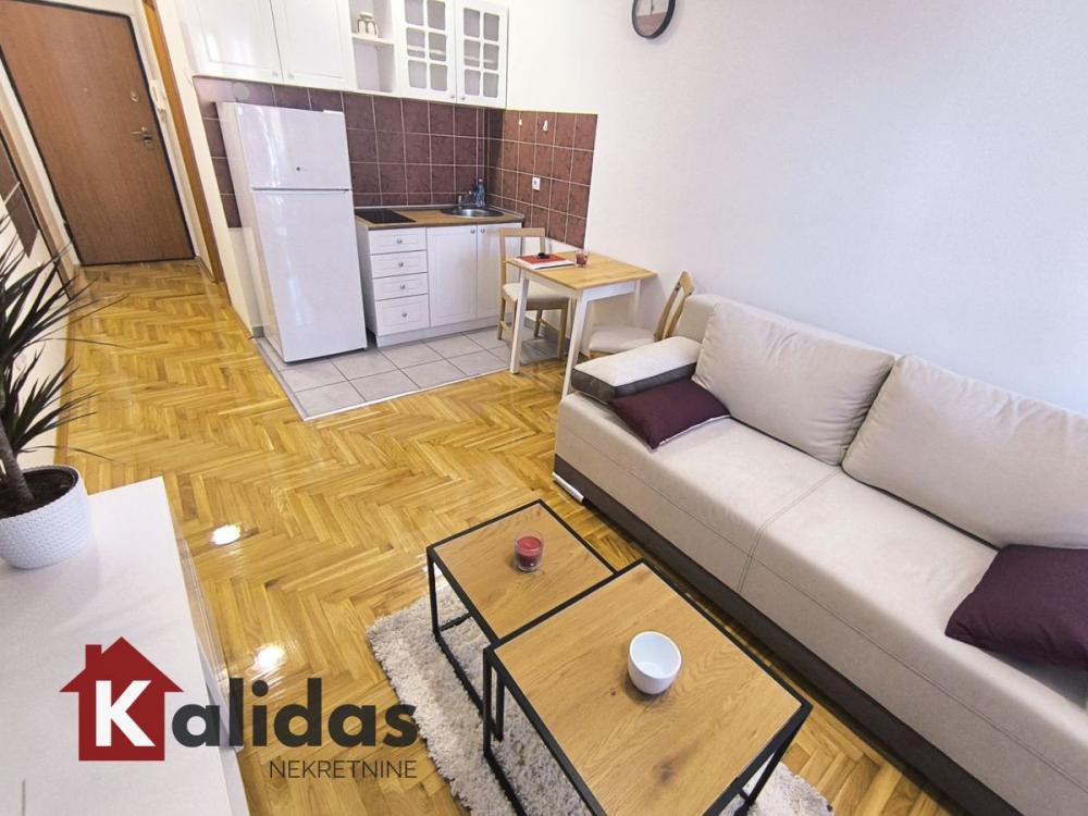 Slika 1 - Stan,NOVI SAD,NOVA DETELINARA,kv: 25, € 86000, ID: 1008043