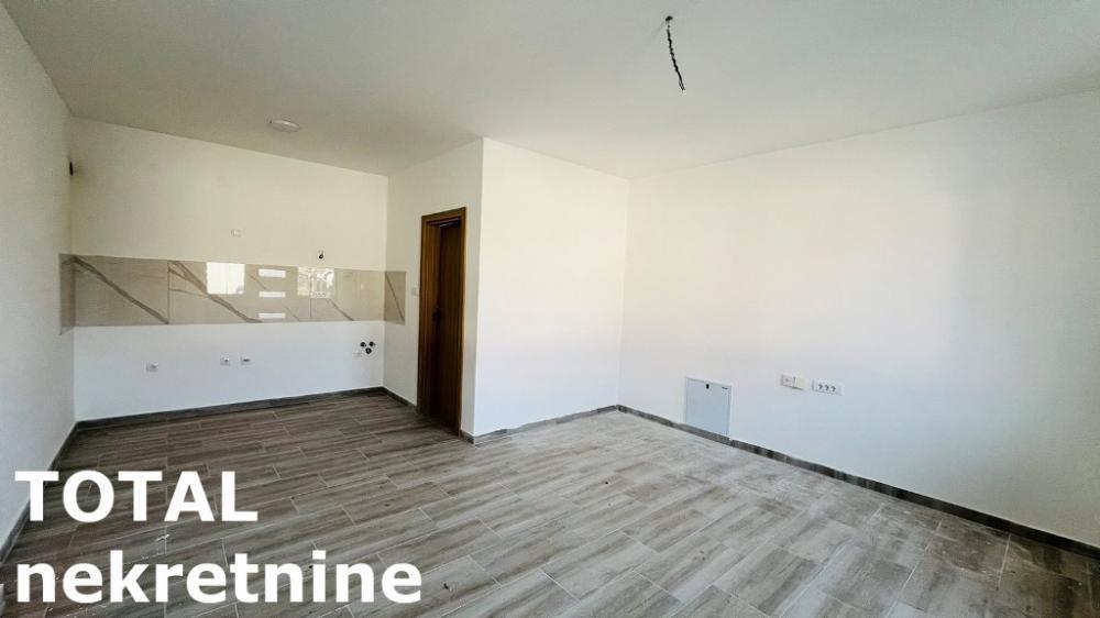 Glavna slika -Stan,NOVI SAD,ADICE,kv: 26.00, € 49440, ID: 1101226