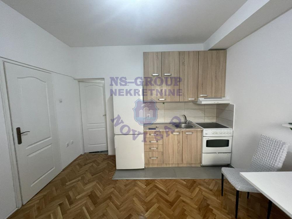 Slika 1 - Jednoiposoban stan na Novom Naselju 