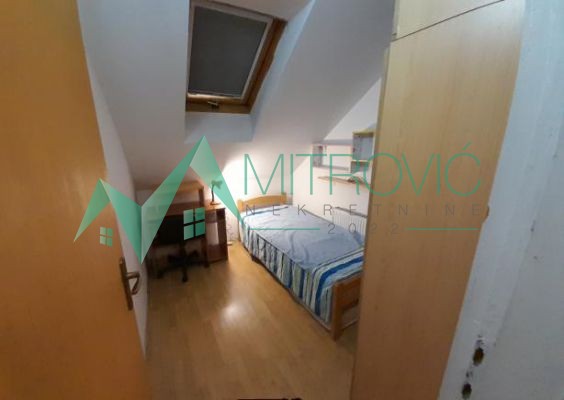 Slika 7 - Adamovićevo naselje, 78m2. Dvoiposoban dupleks stan. 