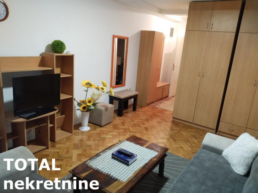 Slika 2 - Stan,NOVI SAD,NOVA DETELINARA,kv: 31.00, € 87550, ID: 1101247
