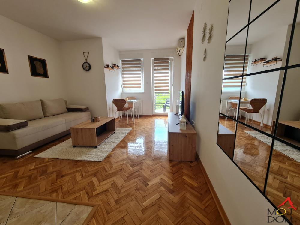 Slika 6 - Stan,NOVI SAD,NOVA DETELINARA,kv: 25, € 85500, ID: 1031057