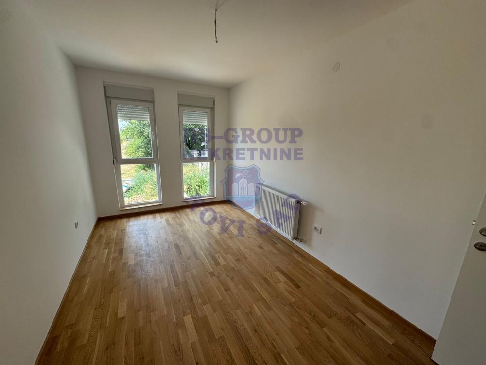 Slika 5 - Dvosoban, 51m2, Adice Novi Sad, sa terasom